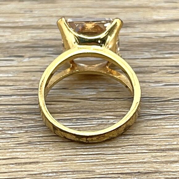 Champagne Cubic Zirconia Gold-Finished Ring Square Crystal Ladies Jewelry Sz 7 - Picture 5 of 7